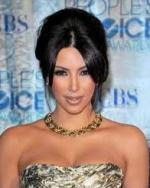 Kim Kardashian a biztonságosabb, a mérsékletes barnulás híve