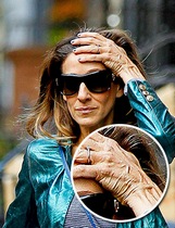 Sarah Jessica Parker-nek sem ártana a ruhákon kívűl a kézfejére is szánni némi figyelmet